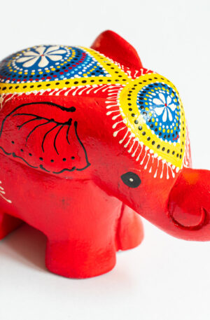 Wood carving Small Elephant 004