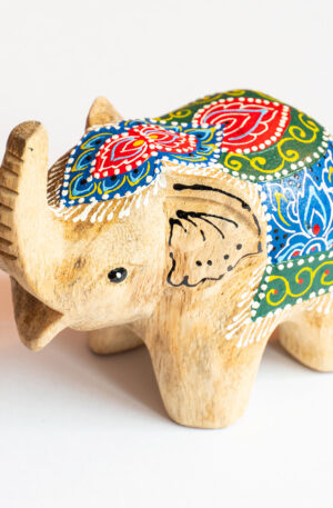 Wood carving Small Elephant 001